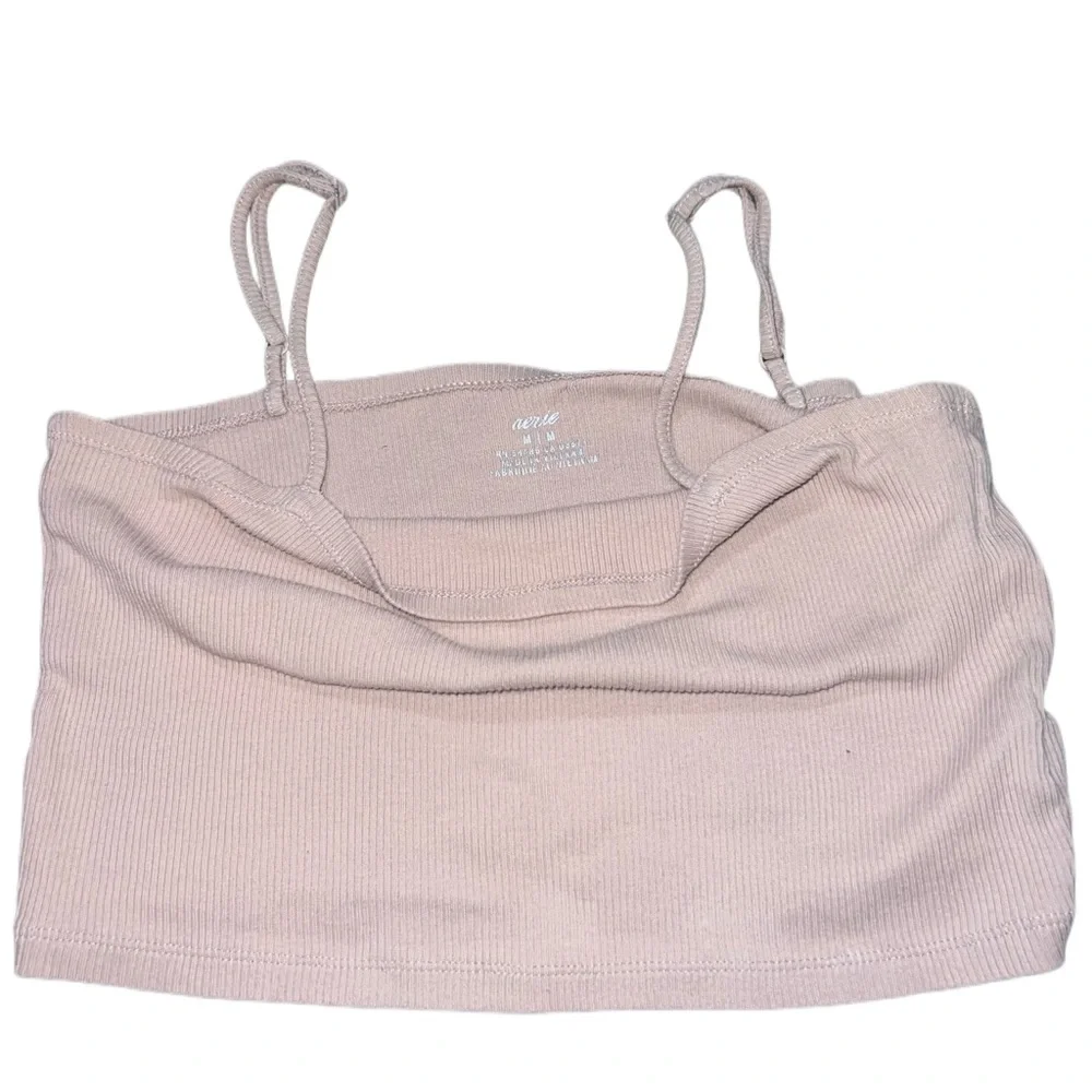 Bundle of 4 crop and cami tops sizes very S-M but the smalls fit like mediums - Picture 4 of 6
